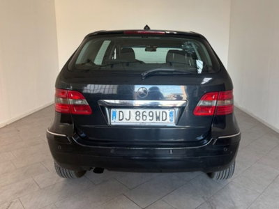 Mercedes-Benz Classe B 150 Sport (4)
