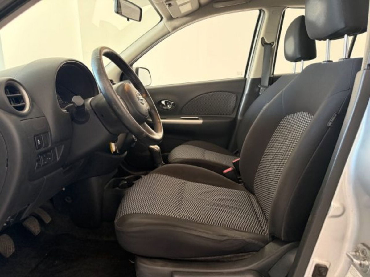 Nissan Micra 1.2 12V 5 porte Tekna (10)