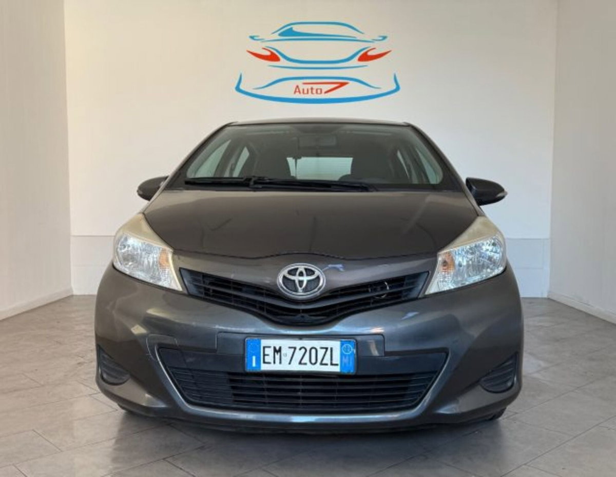 Toyota Yaris 1.0 5 porte Lounge