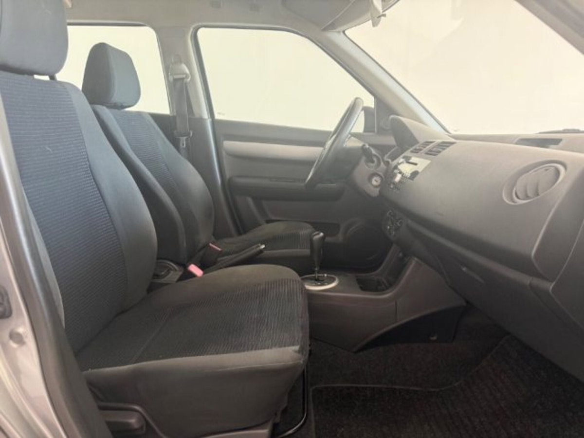 Suzuki Swift 1.3 5p. GL (9)