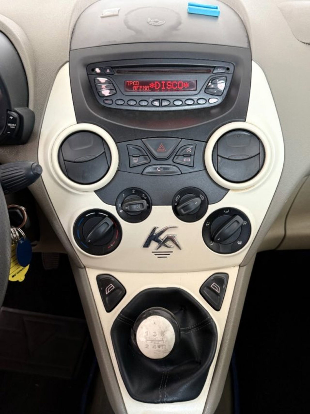 Ford Ka 1.2 8V 69CV (15)