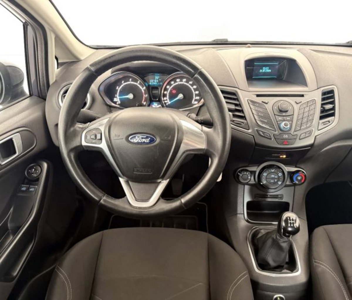 Ford Fiesta 1.4 5 porte Bz.- GPL Titanium (14)