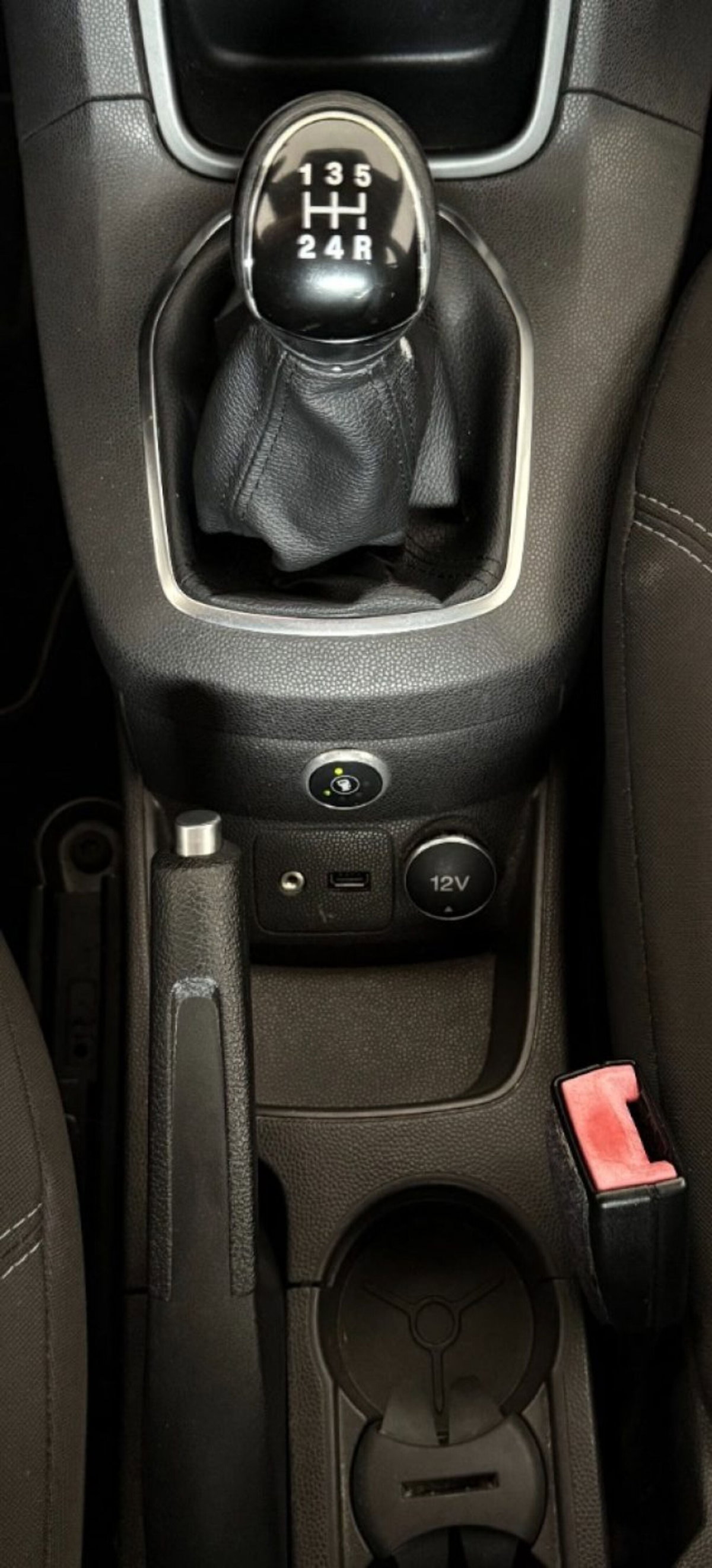 Ford Fiesta 1.4 5 porte Bz.- GPL Titanium (20)