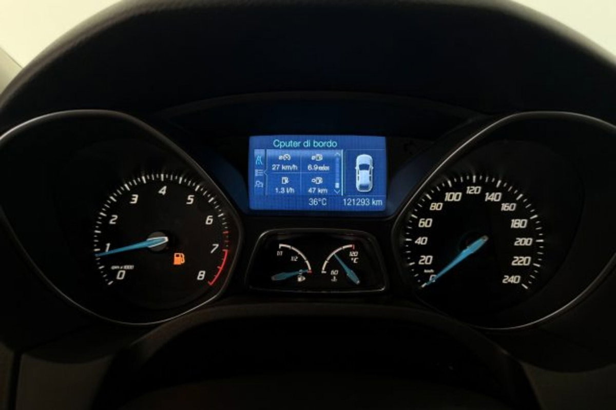 Ford Focus 1.0 EcoBoost 125 CV 5p. Active (15)