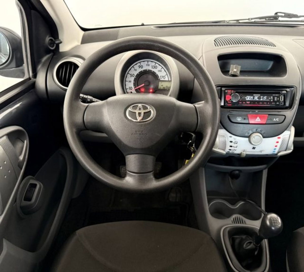 Toyota Aygo 1.0 12V VVT-i 5 porte (14)