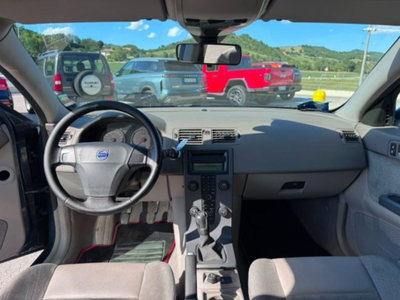 Volvo V50 2.0 D cat Kinetic (13)