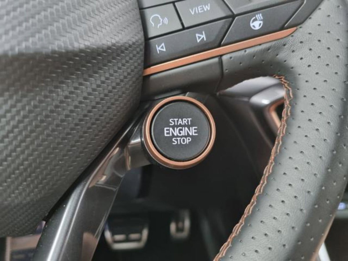 Cupra Leon Station Wagon Leon Sportstourer 1.5 hybrid 150cv dsg (19)