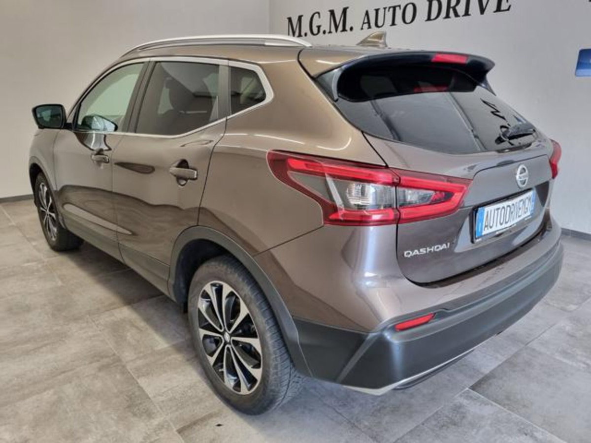 Nissan Qashqai 1.3 DIG-T 160 CV DCT N-Connecta (18)