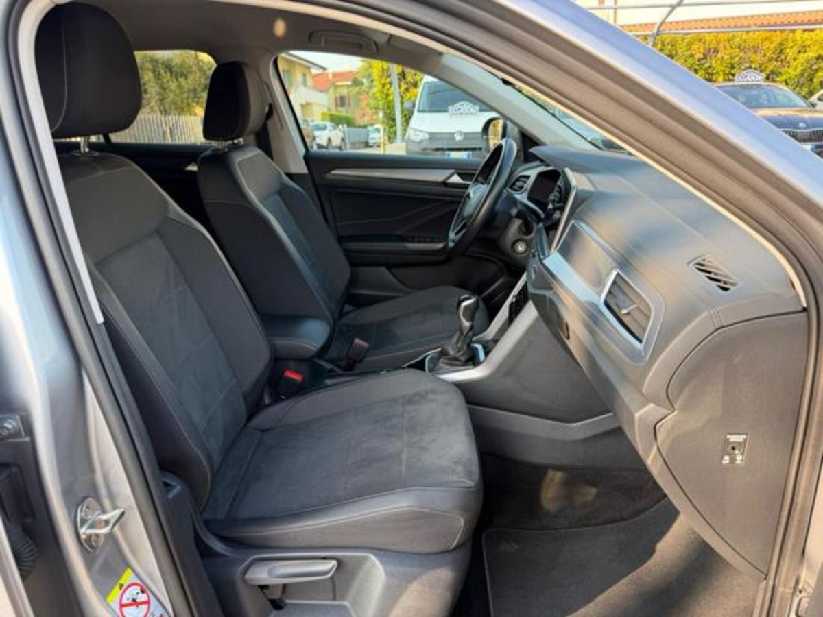 Volkswagen T-Roc 1.0 TSI Style (6)