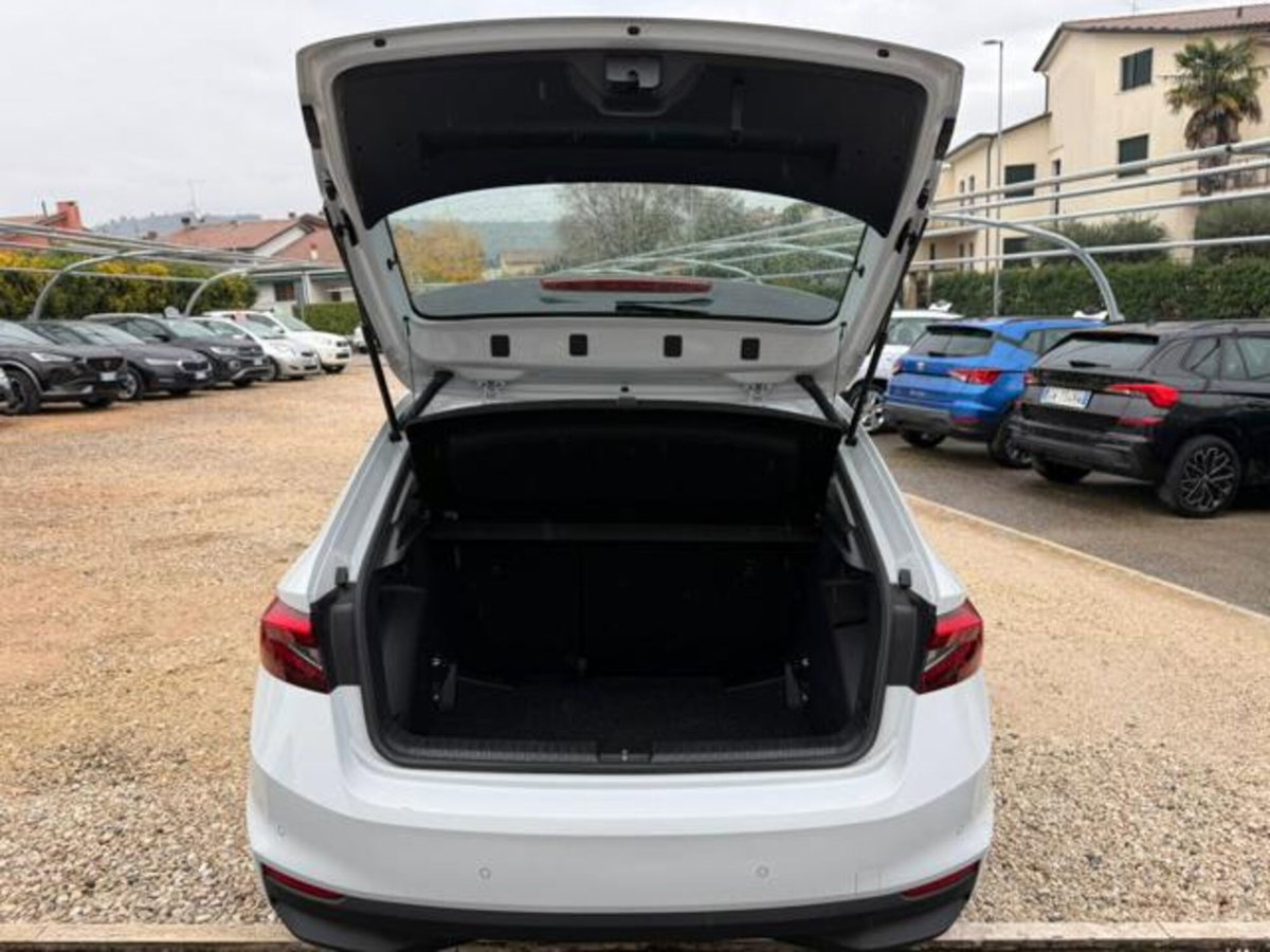 Skoda Fabia 1.0 tsi evo Young Edition 95cv (11)