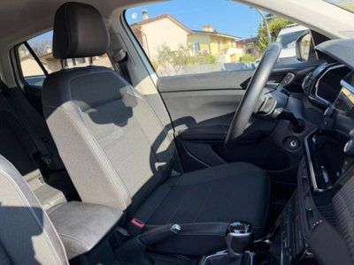Volkswagen T-Cross 1.0 TSI 110 CV DSG Advanced (6)