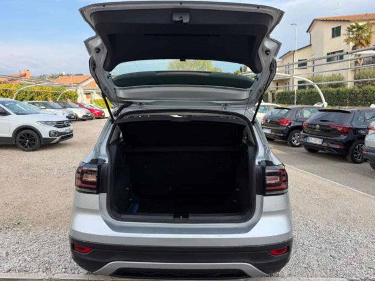 Volkswagen T-Cross 1.0 TSI Urban BMT (11)