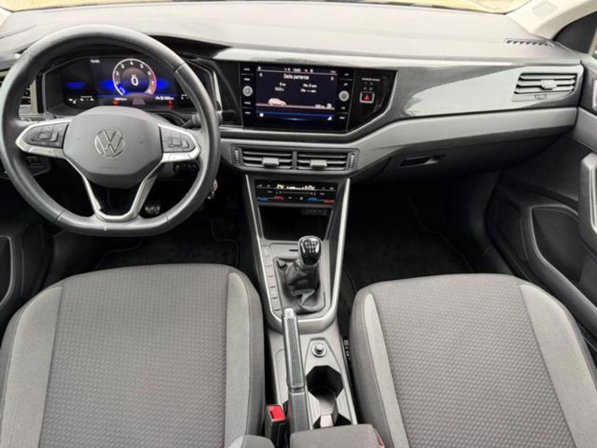 Volkswagen Polo 1.0 tsi Life 95cv (6)
