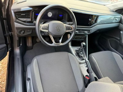 Volkswagen Polo 1.0 tsi Life 95cv (8)
