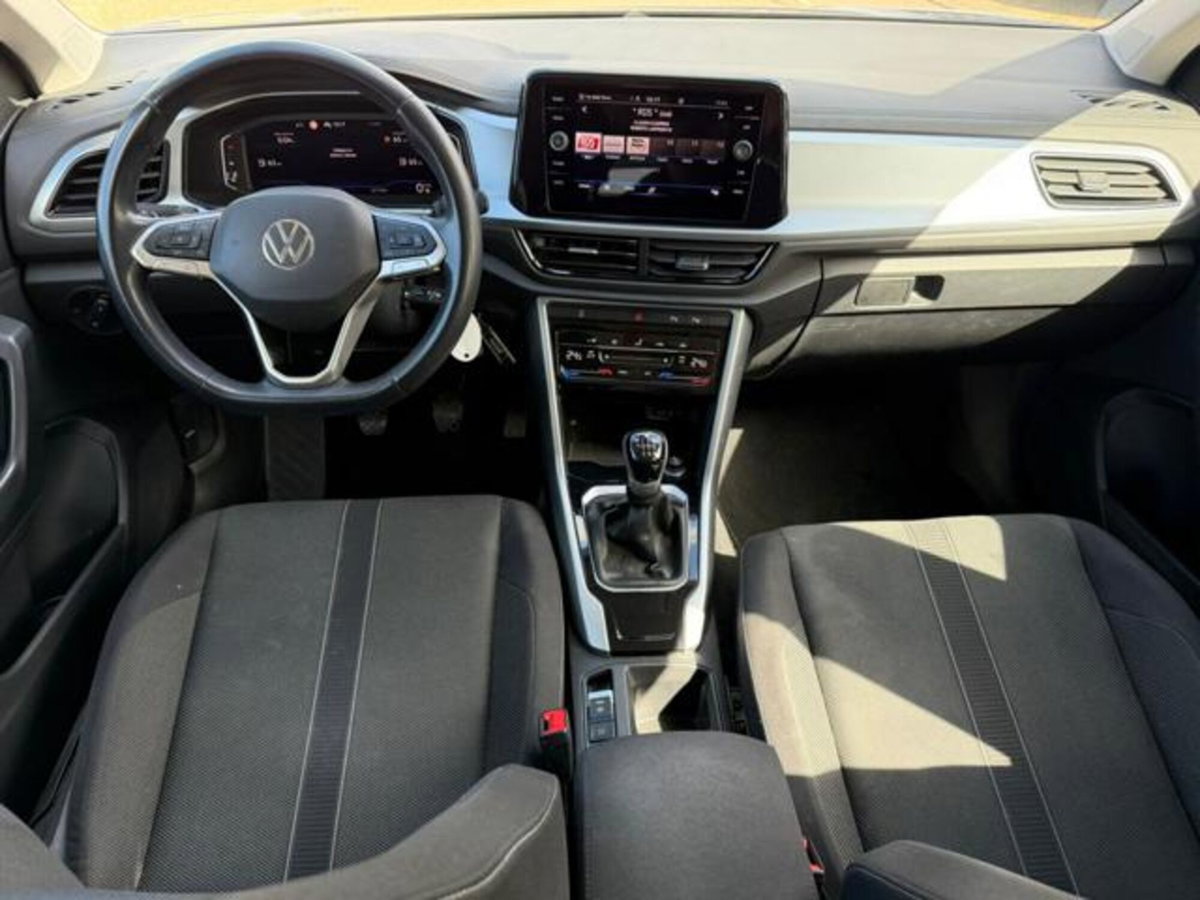 Volkswagen T-Roc 1.0 TSI Life (7)
