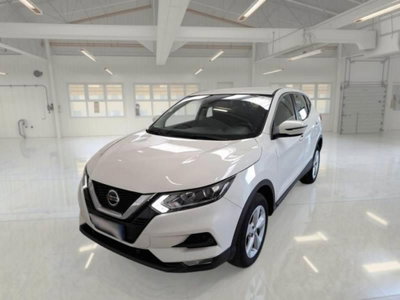 Nissan Qashqai 1.3 DIG-T 140 CV N-Connecta usata