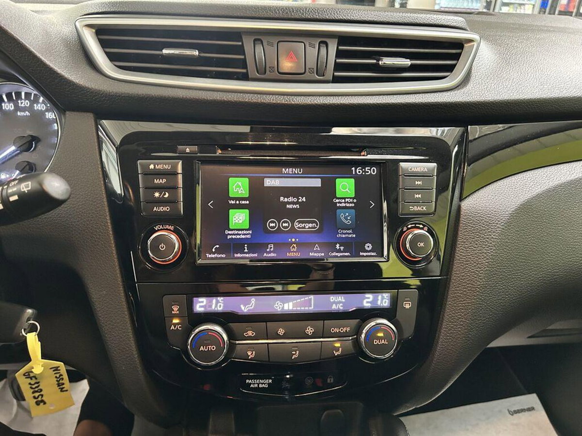 Nissan Qashqai 1.3 DIG-T 140 CV N-Connecta (15)