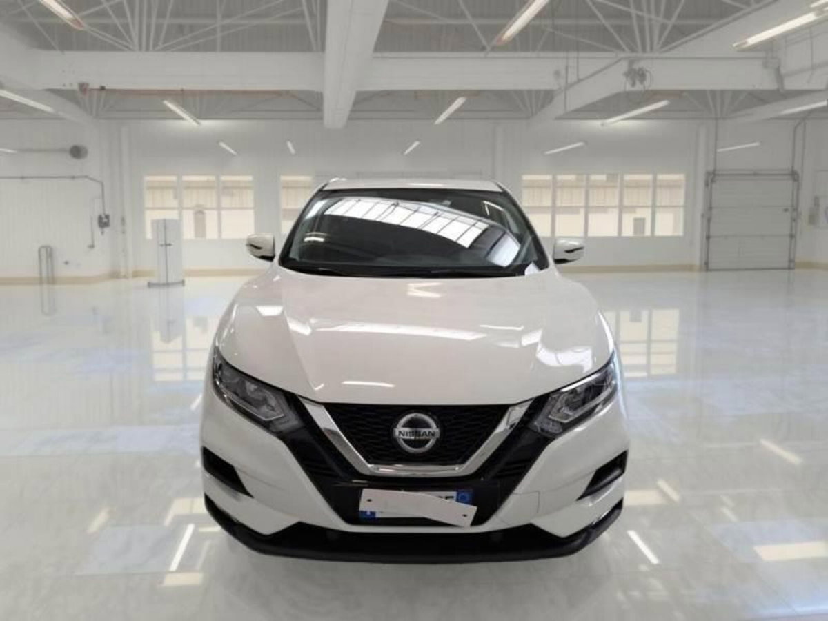 Nissan Qashqai 1.3 DIG-T 140 CV N-Connecta (2)
