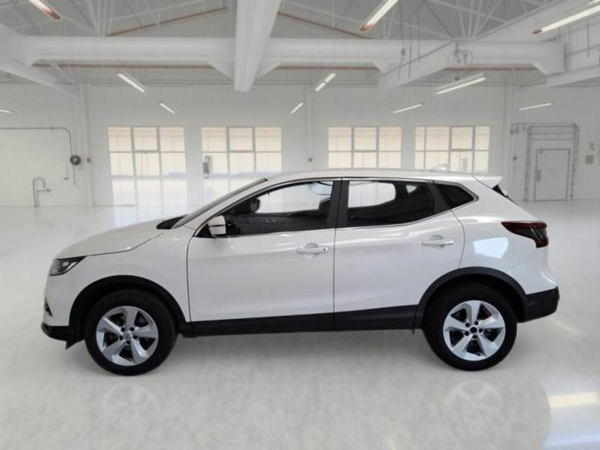 Nissan Qashqai 1.3 DIG-T 140 CV N-Connecta (5)