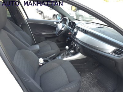 Alfa Romeo Giulietta 1.6 JTDm-2 Giulietta (11)