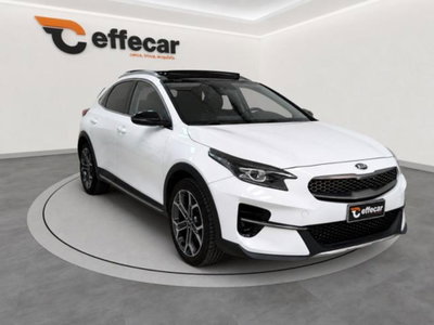 Kia XCeed 1.6 CRDi 136 CV Evolution (3)