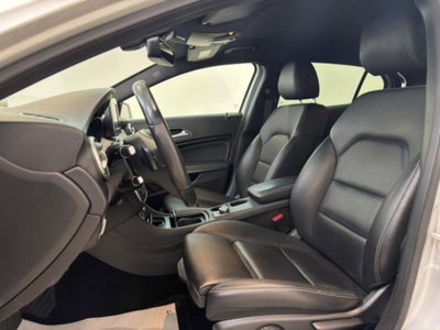 Mercedes-Benz GLA SUV 220 d Automatic 4Matic Premium (12)