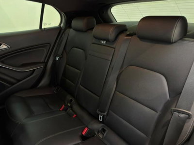 Mercedes-Benz GLA SUV 220 d Automatic 4Matic Premium (13)