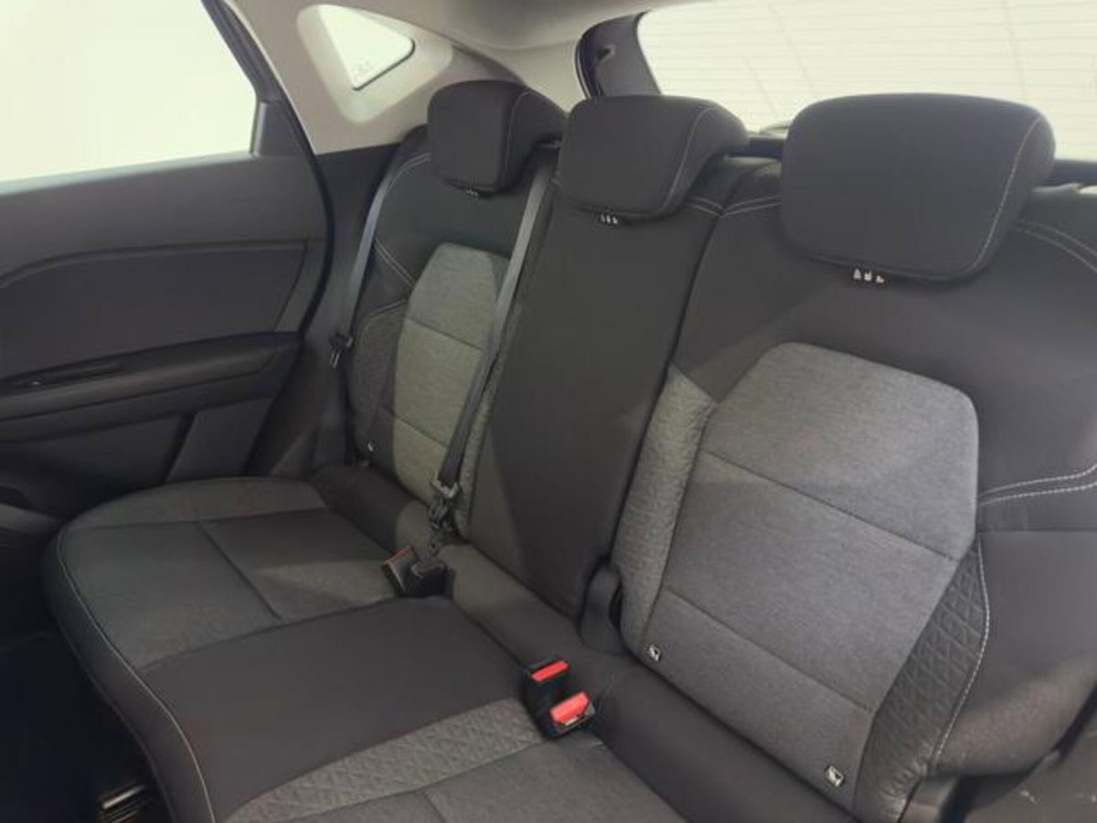 Renault Captur TCe 100 CV GPL Techno (11)
