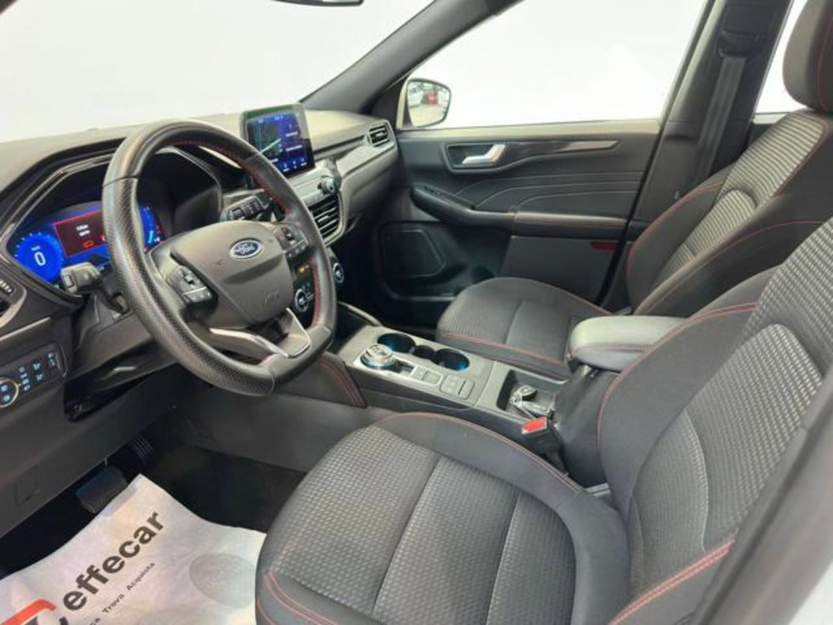 Ford Kuga 1.5 EcoBlue 120 CV aut. 2WD ST-Line X Design (7)