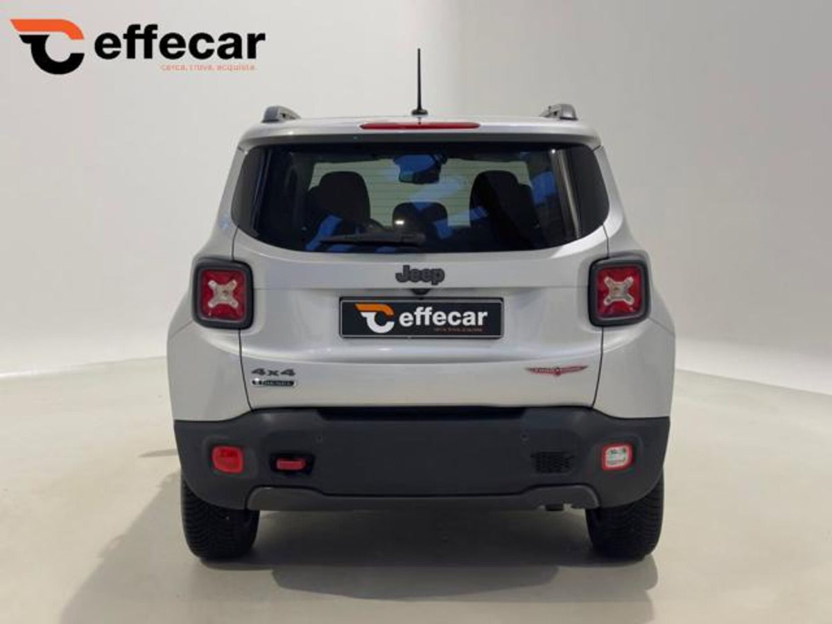 Jeep Renegade 2.0 Mjt 170CV 4WD Active Drive Low Trailhawk (5)