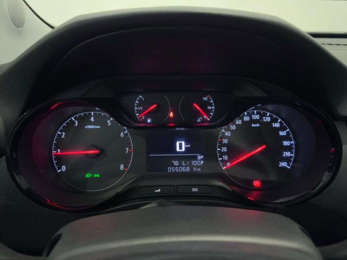 Opel Crossland X 1.2 12V (9)