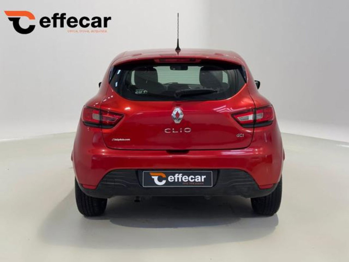 Renault Clio 1.5 dCi 90CV 5 porte Luxe (5)