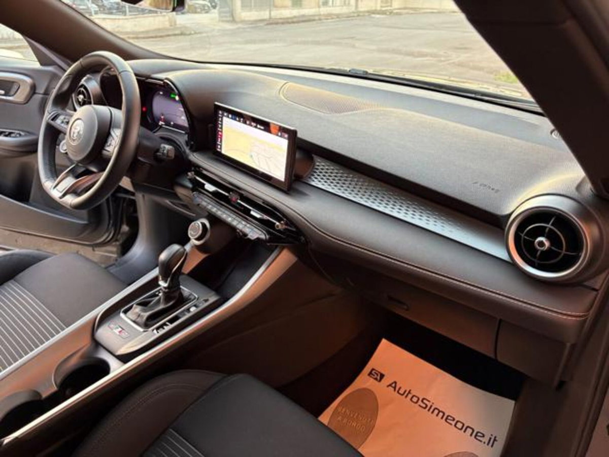 Alfa Romeo Tonale 1.6 Sprint 130cv tct6 (14)