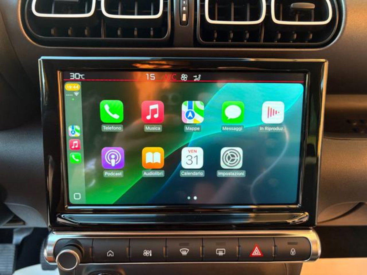 Citroen C3 Aircross BlueHDi 110 S&S Shine Pack (15)