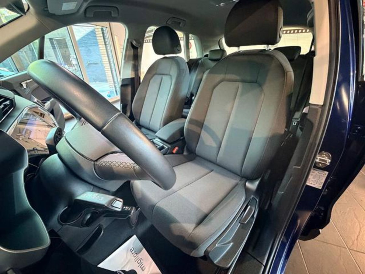 Audi Q3 35 2.0 tdi Business Advanced s-tronic (17)