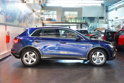 Audi Q3 35 2.0 tdi Business Advanced s-tronic (2)