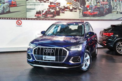 Audi Q3 35 2.0 tdi Business Advanced s-tronic (5)