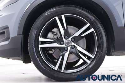 Volvo XC40 T5 Recharge Plug-in Hybrid R-design (13)