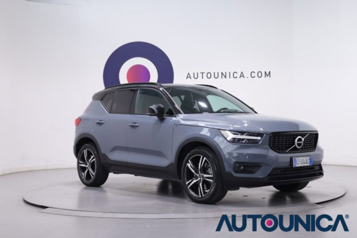 Volvo XC40 T5 Recharge Plug-in Hybrid R-design (3)