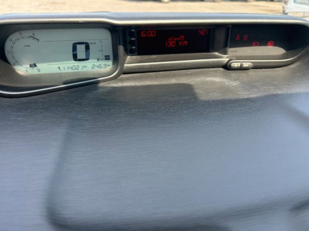 Citroen C3 Picasso 1.4 VTi 95 Attraction (10)