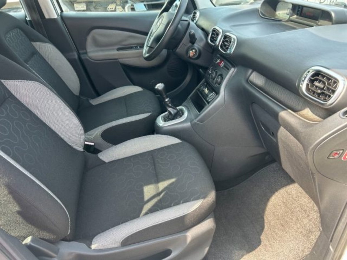 Citroen C3 Picasso 1.4 VTi 95 Attraction (15)