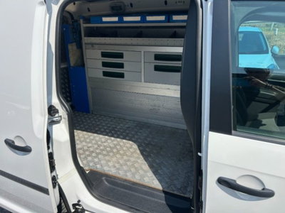 Volkswagen Veicoli Commerciali Caddy 2.0 TDI 122 CV 4MOTION Kombi (16)