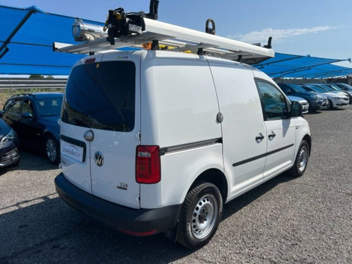 Volkswagen Veicoli Commerciali Caddy 2.0 TDI 122 CV 4MOTION Kombi (19)