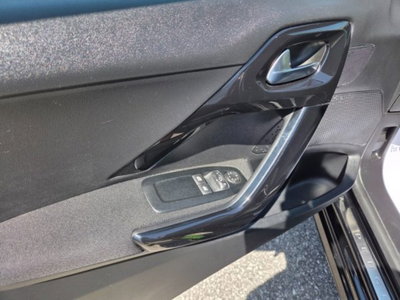 Peugeot 208 100 S&S 5 porte Signature (14)