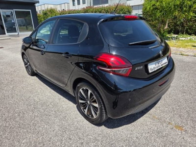 Peugeot 208 100 S&S 5 porte Signature (5)