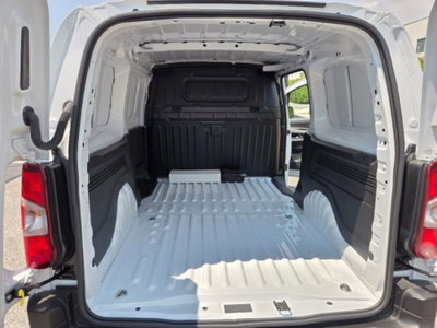 Opel Combo Furgone Cargo XL 1.5 Diesel 130CV PL 950kg Edition (8)