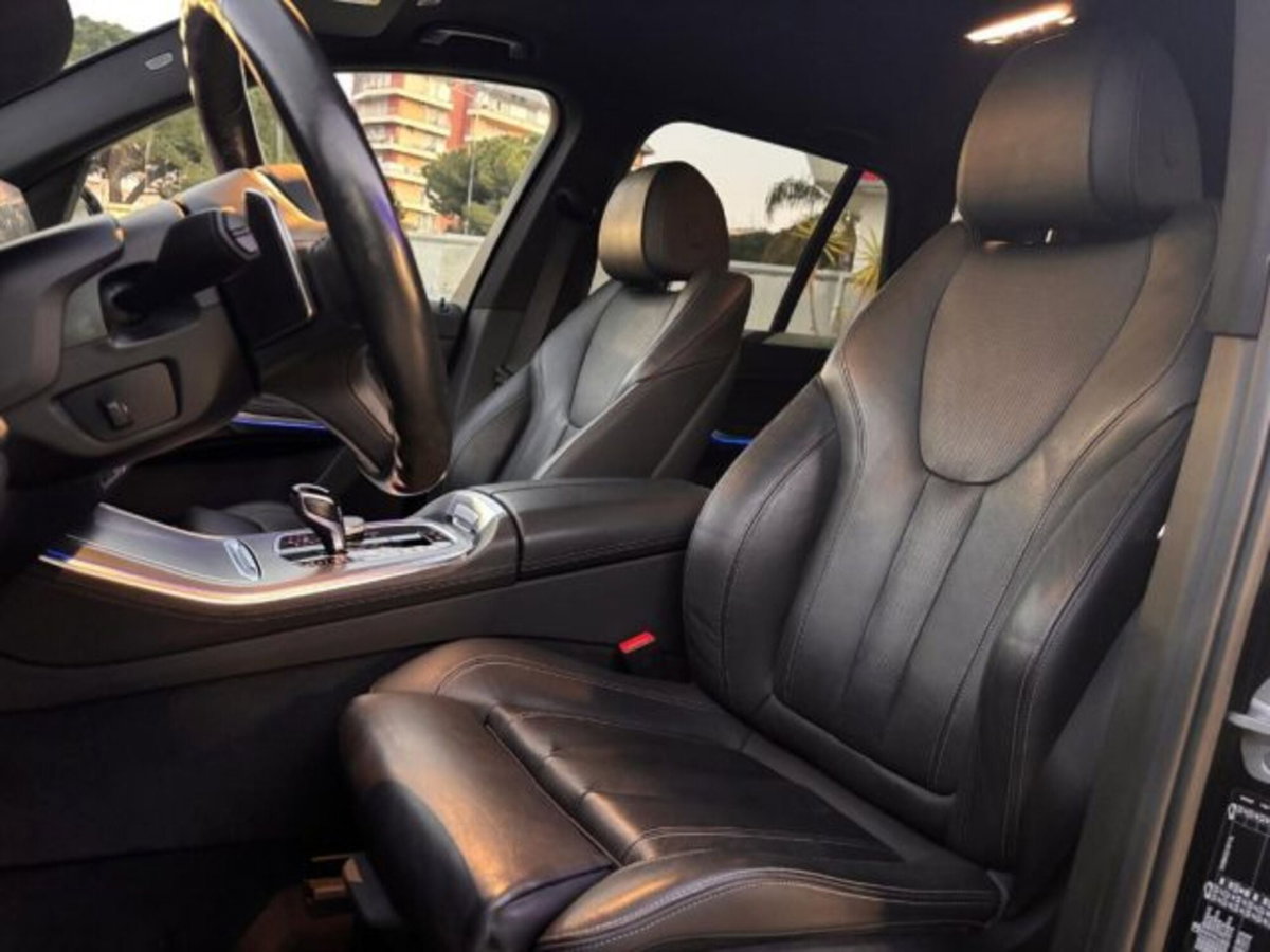 BMW X5 xDrive30d Msport (10)