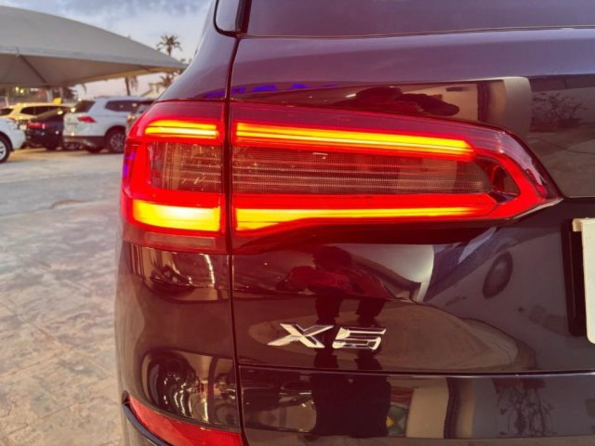 BMW X5 xDrive30d Msport (12)