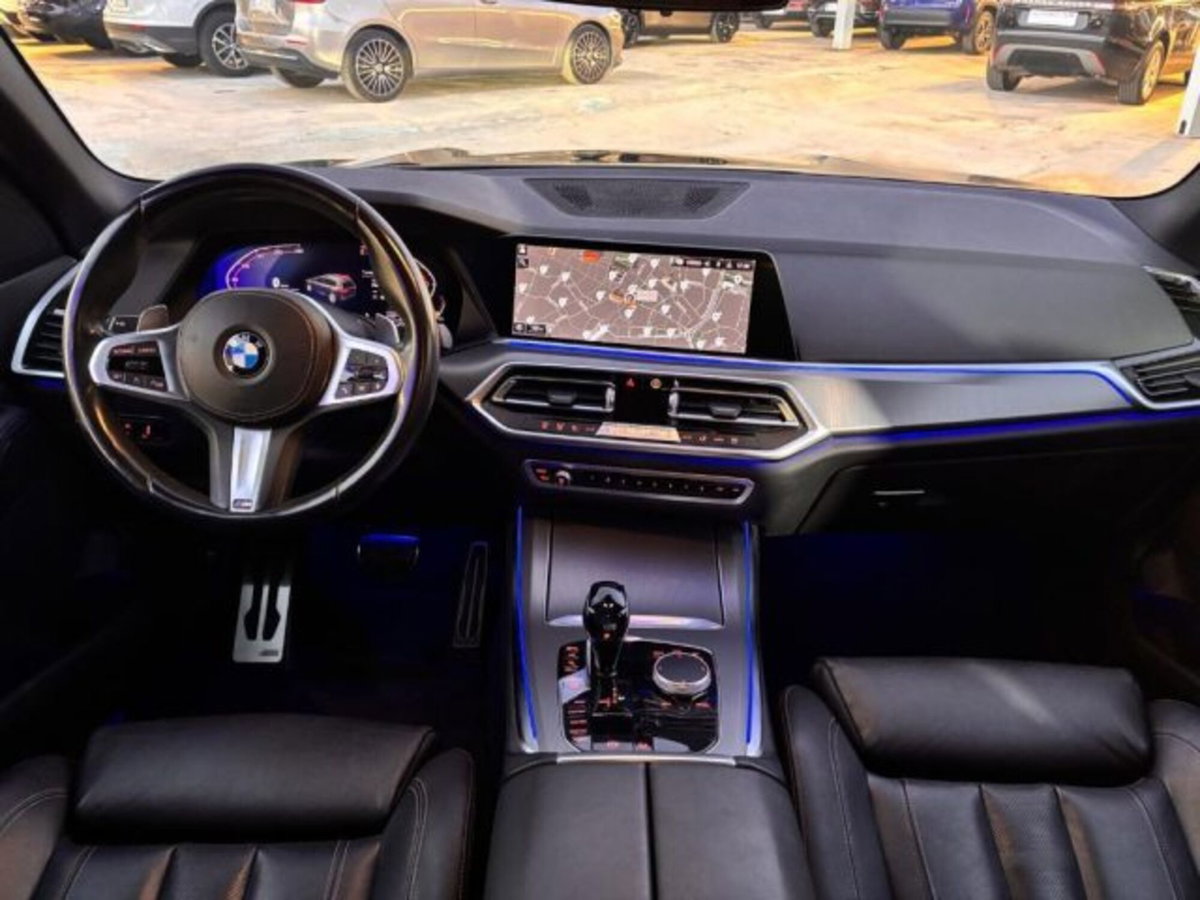 BMW X5 xDrive30d Msport (9)