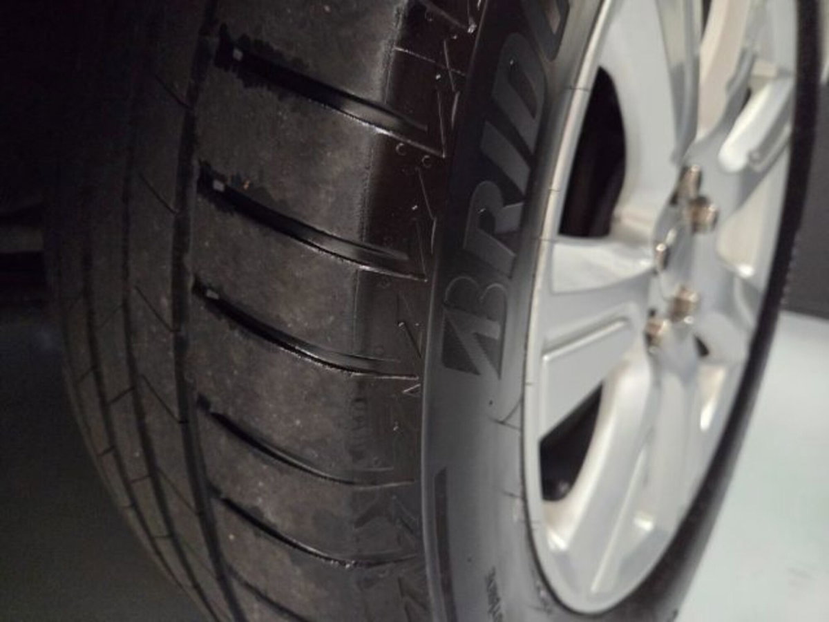 Land Rover Discovery 4 3.0 TDV6 211CV SE (14)